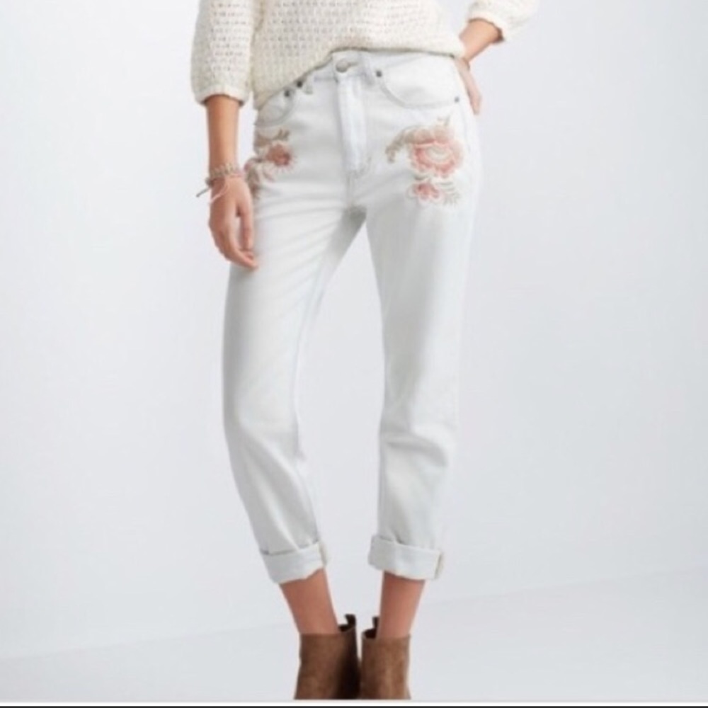 ✨NWT Tokyo Darling Vintage High waisted Jeans✨